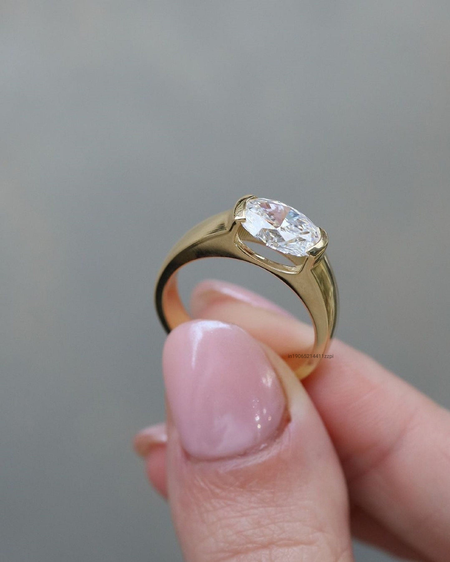 Vintage-Ring mit Zirkonia – Zeitlose Eleganz