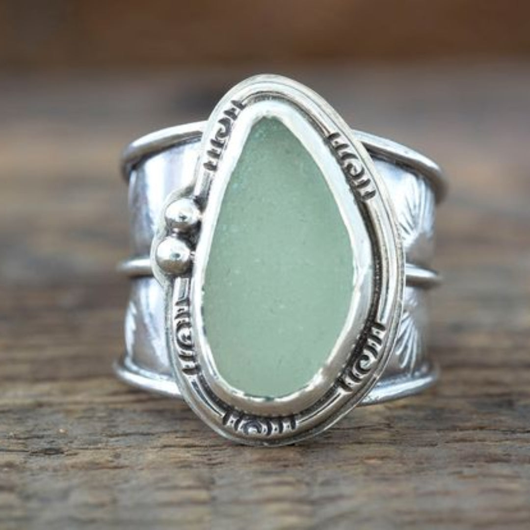 Zweifarbiger Vintage-Ring mit Rose