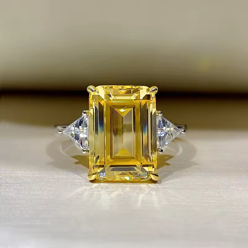 Edelstahlring mit Kristall im Smaragdschliff