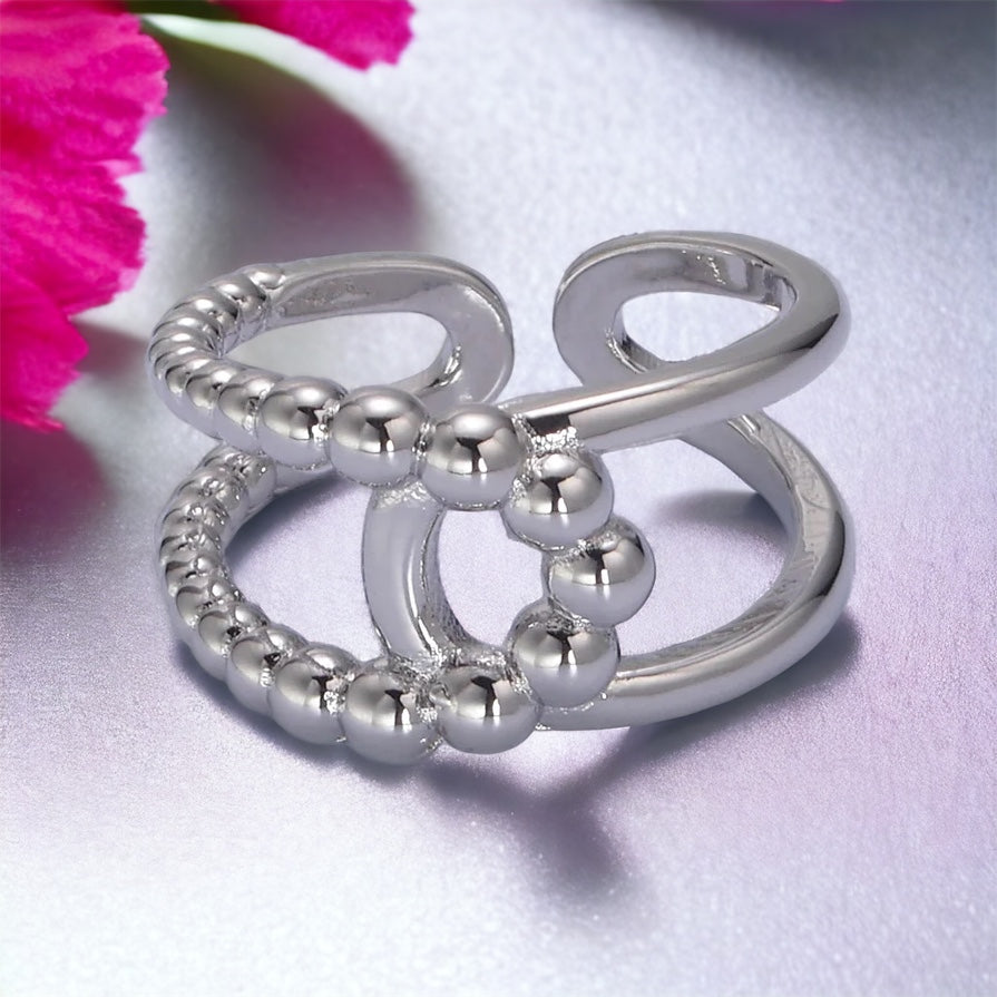Vintage-Ring mit Zirkon-Inlay