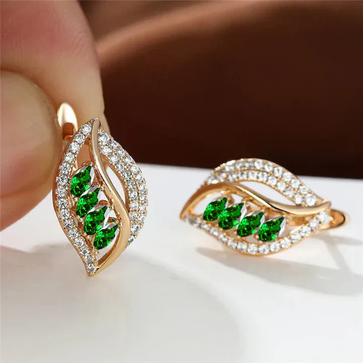 Funkelnde Grüne Zirkonia Blatt-Ohrringe mit glitzerndem Steinbesatz