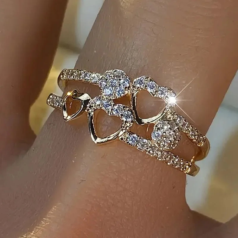 Kristall-Herzring – Eleganz, die zum Verlieben einlädt