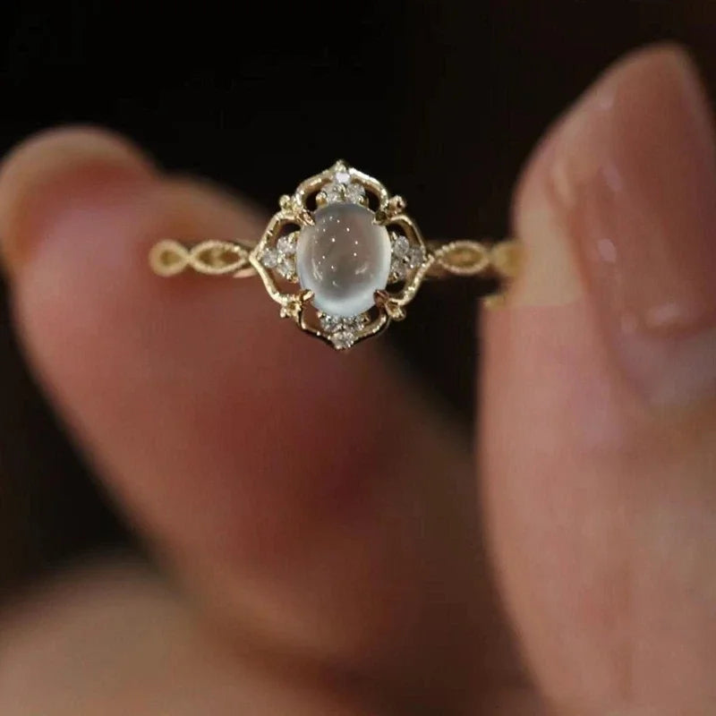 Vintage Ring mit Mondstein