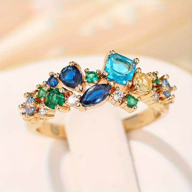 Goldener Vintage-Ring mit mehrfarbigen Edelsteinen