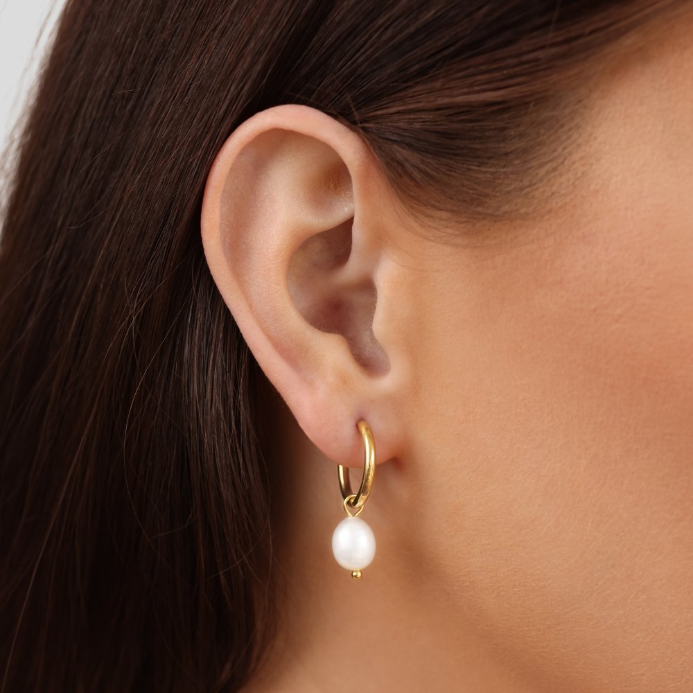 Elegante Creolen mit Süßwasserperlen – zeitloser Tropfen-Schmuck