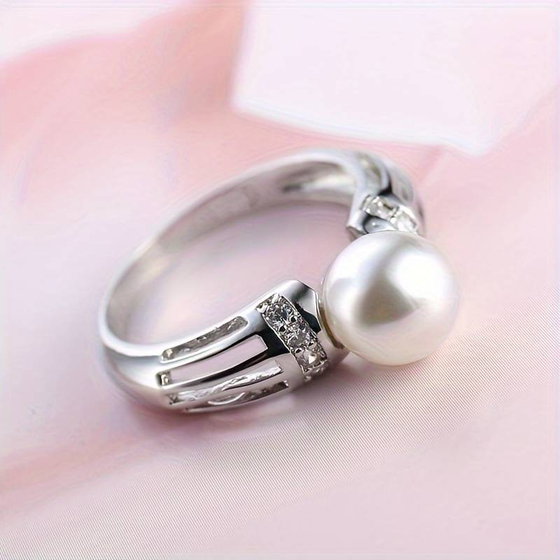 Vintage-Kronenring mit Perlen