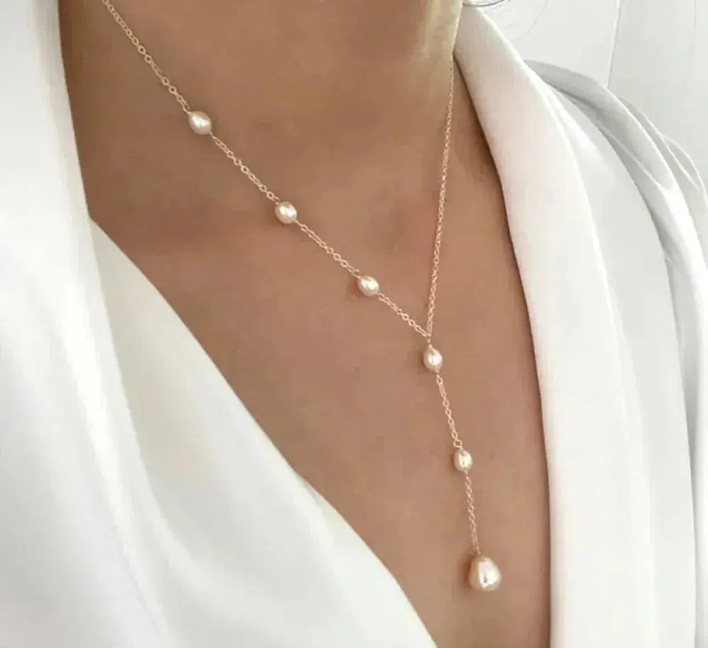 Elegante Y-Kette mit Süßwasserperlen für Damen