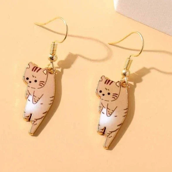 Niedliche Cartoon Katzen Ohrringe mit verspieltem Hänge-Design