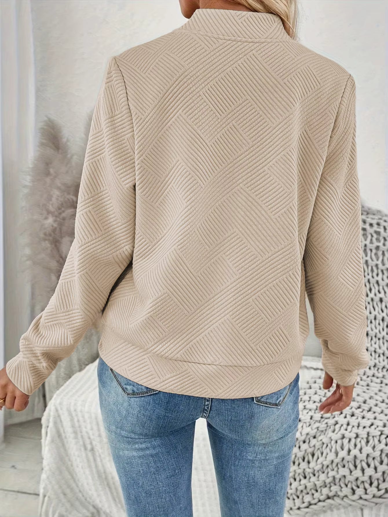 Erika | Komfortable Reißverschlussjacke mit feinem Muster