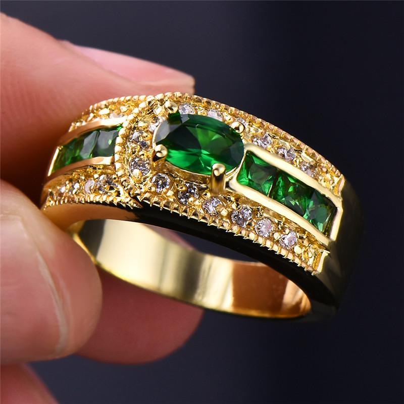 Eleganter Ring mit grünem Zirkonia