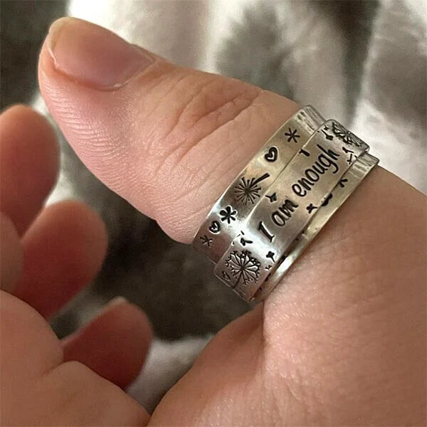 „Ich bin genug“-Meditationsring mit Löwenzahn