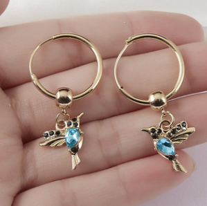 Kolibri-Schmuckset mit schimmernden Edelstein-Akzenten für Damen