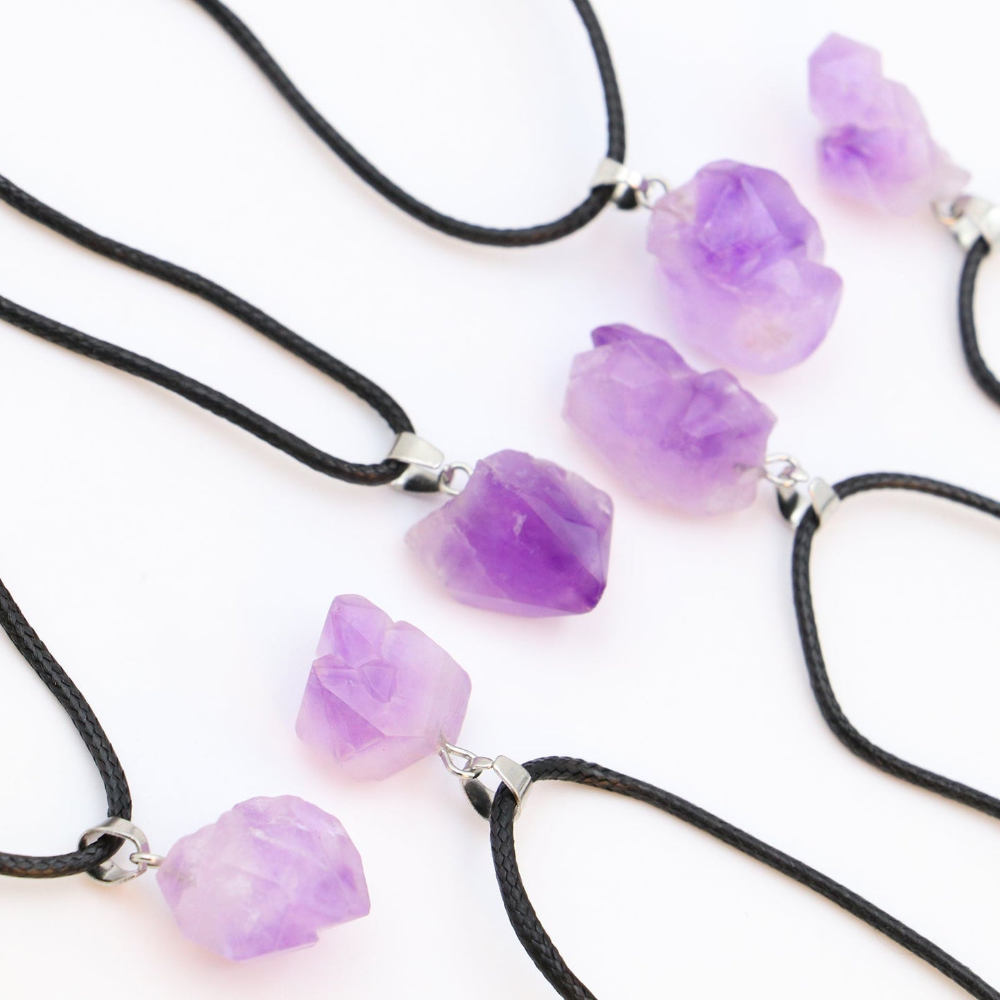 Natürlicher Amethyst Kristall Anhänger Halskette mit verstellbarem Lederband