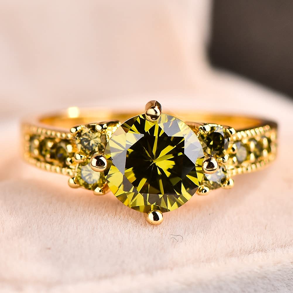 Eleganter Ring mit olivgrünem Kristall