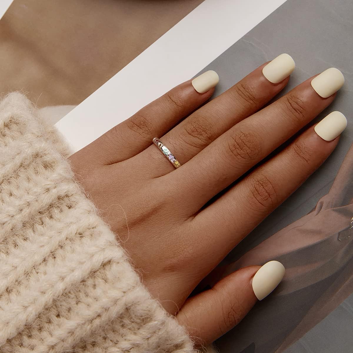 Ring aus Proof-Silber mit Pfotenzeichnung