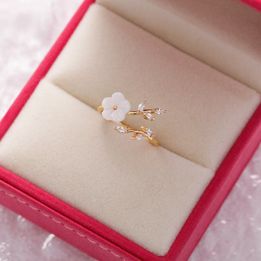 Verstellbarer Vintage-Ring mit Blatt