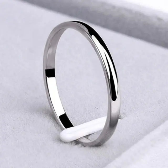 Schlichter zweifarbiger Ring