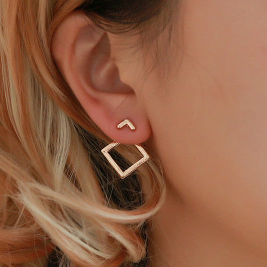 Trendige geometrische Ohrstecker mit Quadrat und Pfeil Design