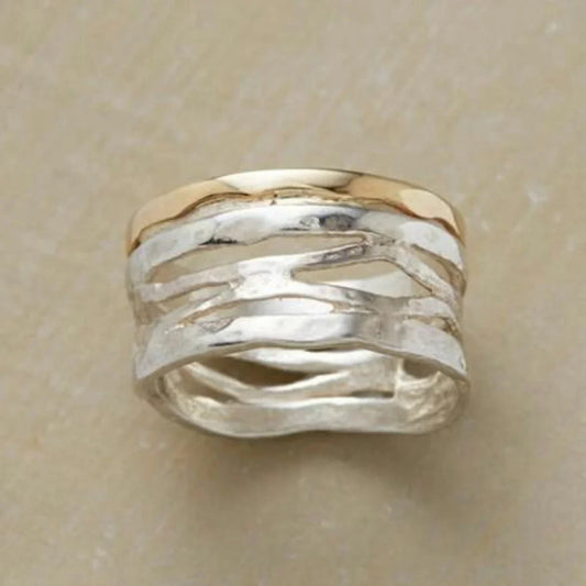 Vintage-Ring mit wellenförmigem Mehrband-Design