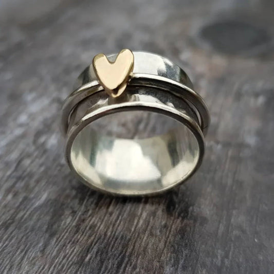 Vintage Silberring mit goldenem Herz