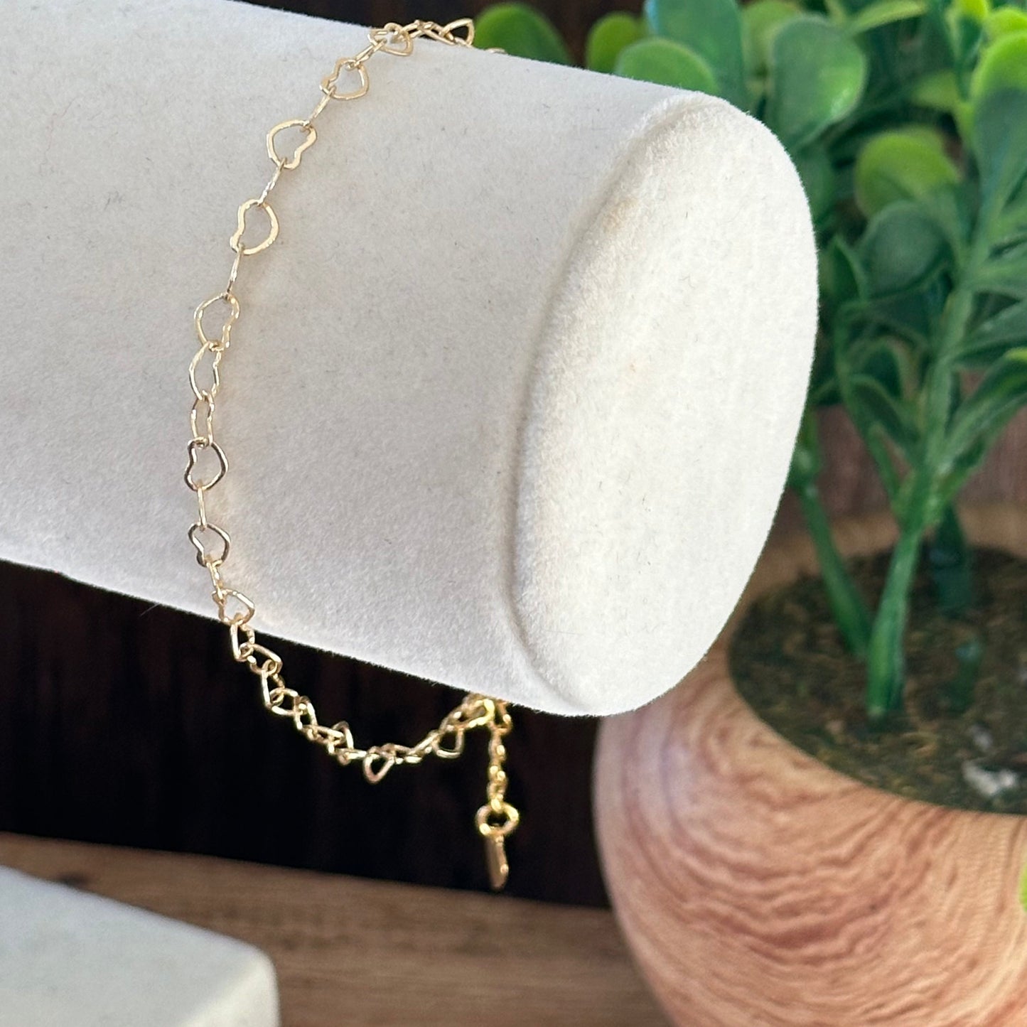 Filigranes Herz-Gliederarmband mit dezentem Schlüssel-Anhänger
