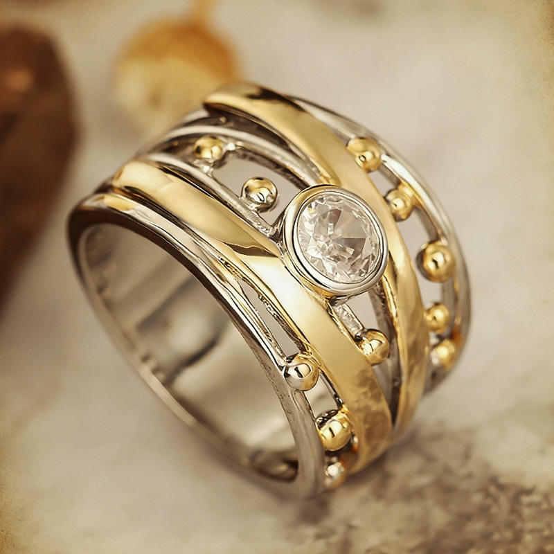 Vintage-Ring aus zweifarbigem Edelstahl mit Diamant in Rub-Over-Fassung