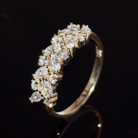 Vintage-Edelstahlring mit Zirkonia