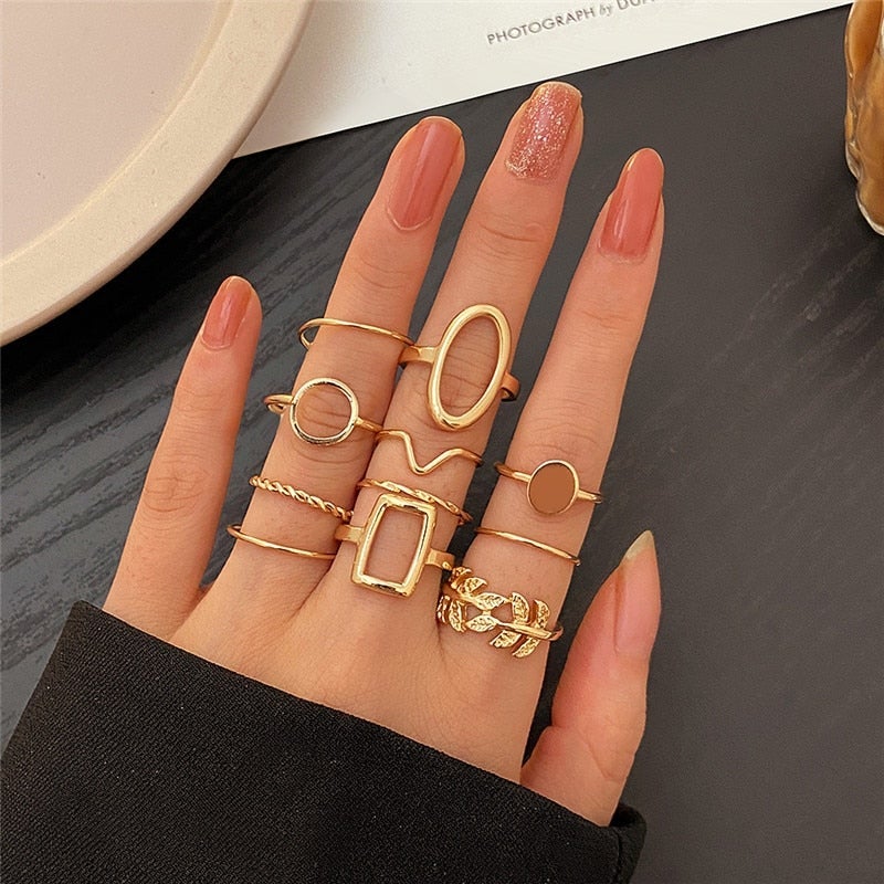 Set mit 11 Vintage-Ringen