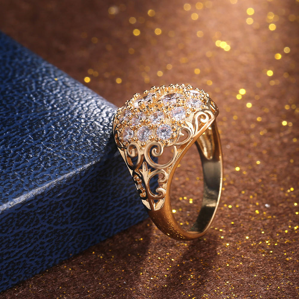 Vintage runder Goldring mit Diamanten