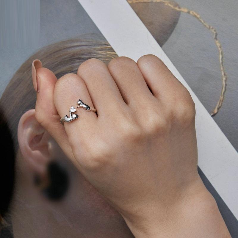 Verstellbarer Ring „Verspielte Kätzchen“ – Sterlingsilber und Zirkonia