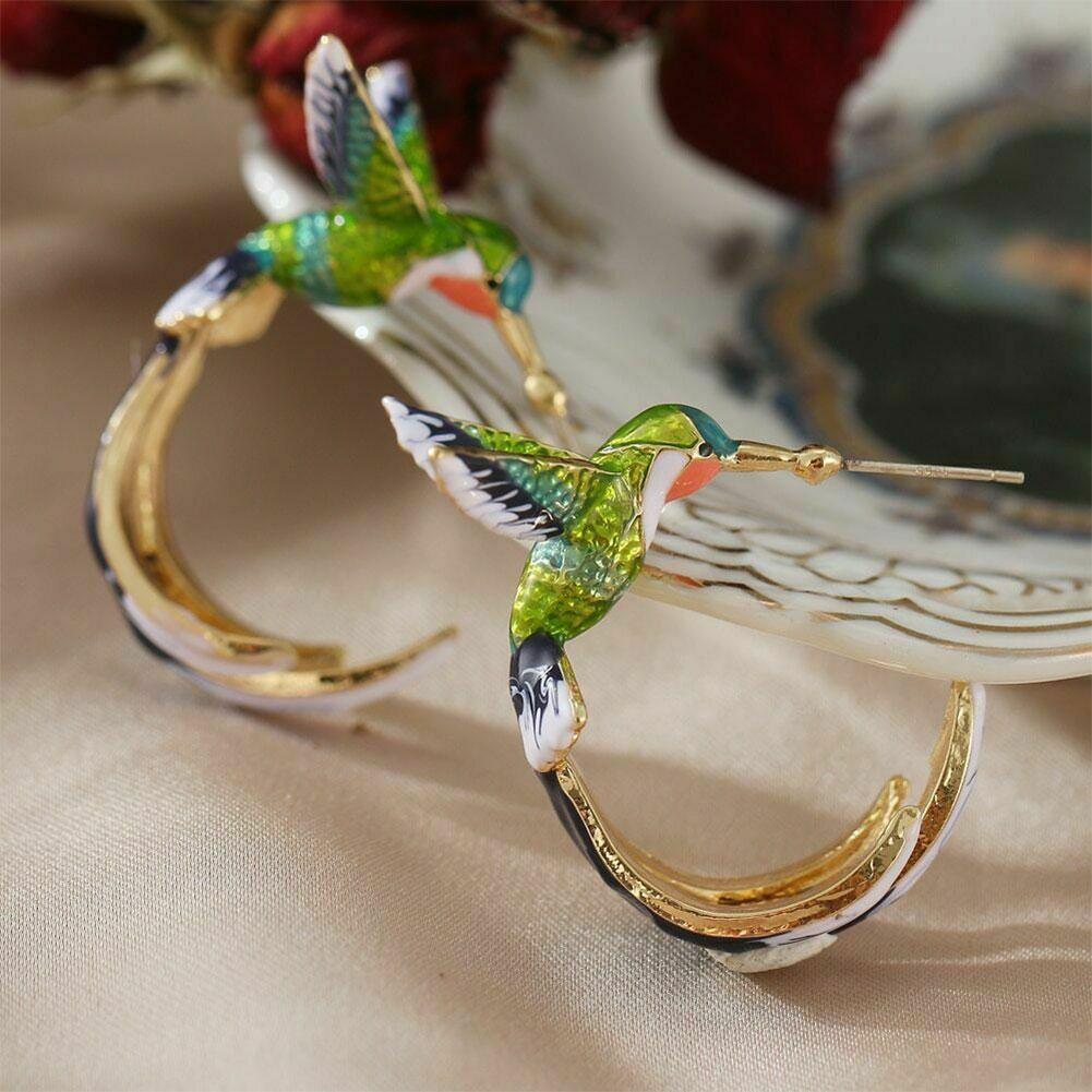 Exotische Kolibri Emaille Ohrringe mit einzigartigem Design