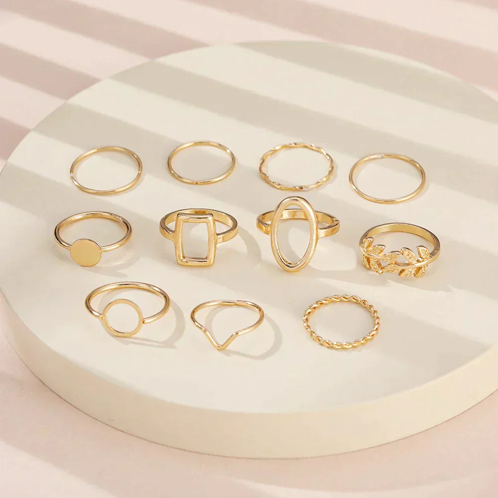 Set mit 11 Vintage-Ringen