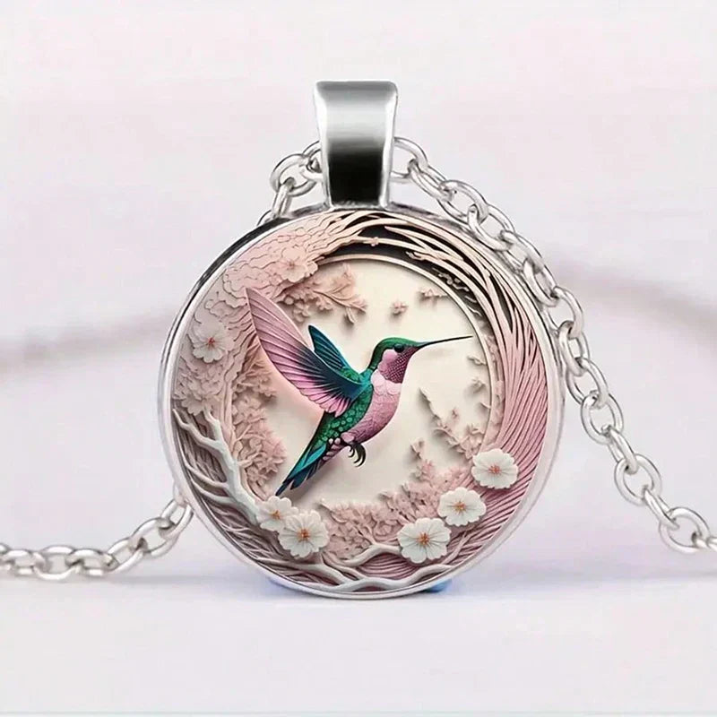 Farbenfrohe Kolibri Schmuckset: Halskette und Ohrringe im Glasdesign