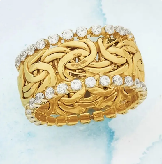 Ring mit geflochtenem Kristallband