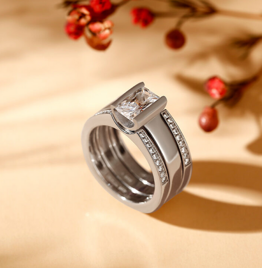 Dreiteiliger Ring mit Zirkonia