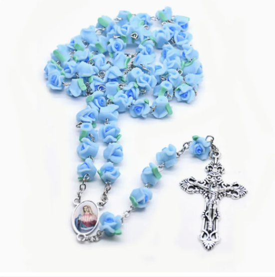 Rosenkranz-Halskette mit Rosenperlen und Heiligem Medaillon