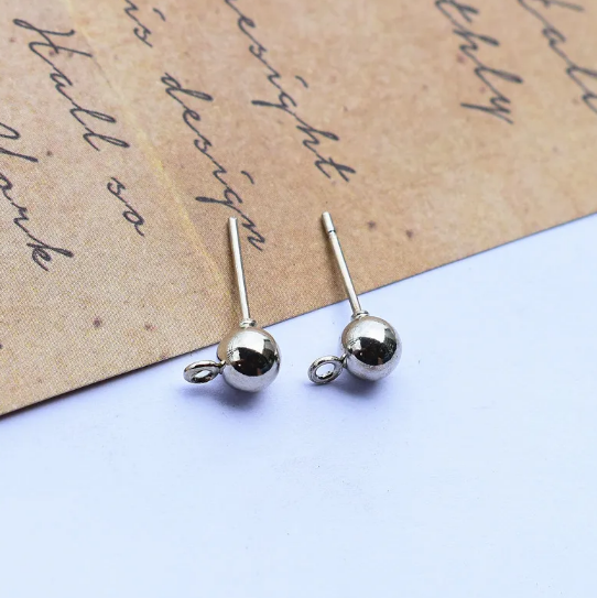 Ohrring-Zubehör für individuelle Ohrringe: Stecker, Haken und Clips