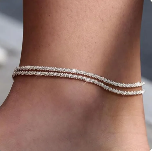 Elegante Fußketten für Frauen mit zarten oder groben Gliedern