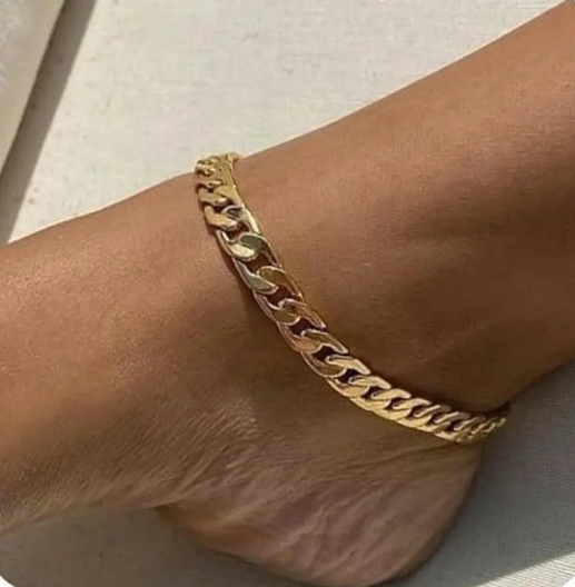 Elegante Fußketten für Frauen mit zarten oder groben Gliedern