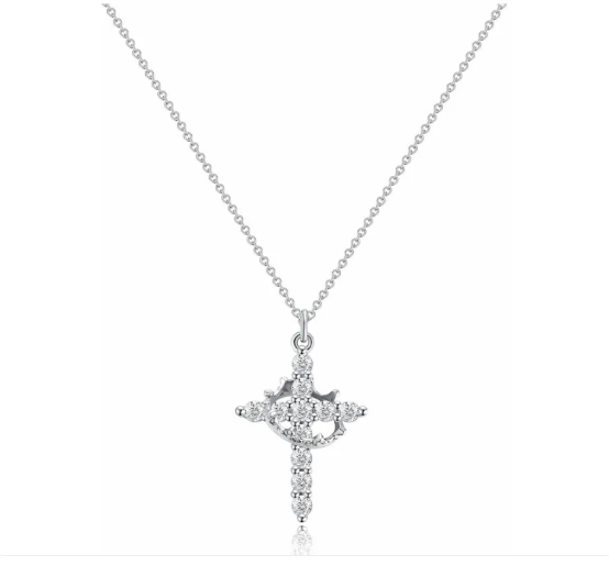 Funkelnde Kreuz-Halskette mit Zirkonia-Steinen für Damen