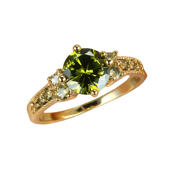 Eleganter Ring mit olivgrünem Kristall