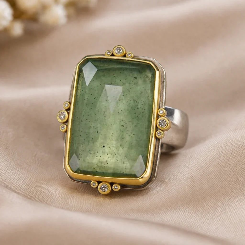 Vintage-Ring mit Zirkonium und vergoldet