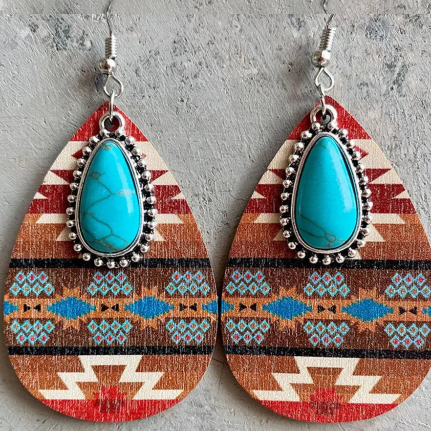 Boho Teardrop Ohrringe mit Türkis Stein und Ethno Muster