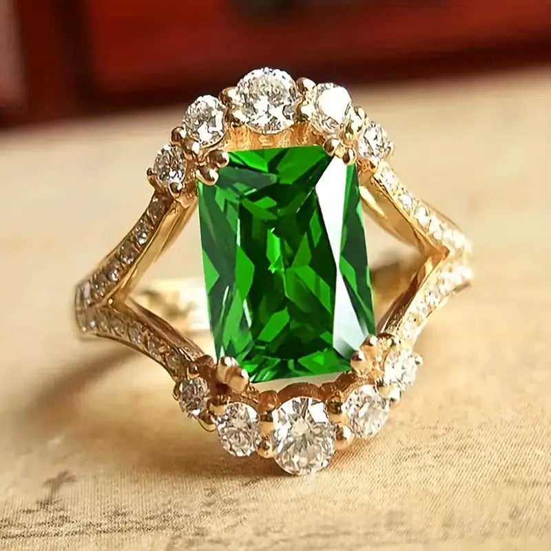 Eleganter Smaragdsteinring
