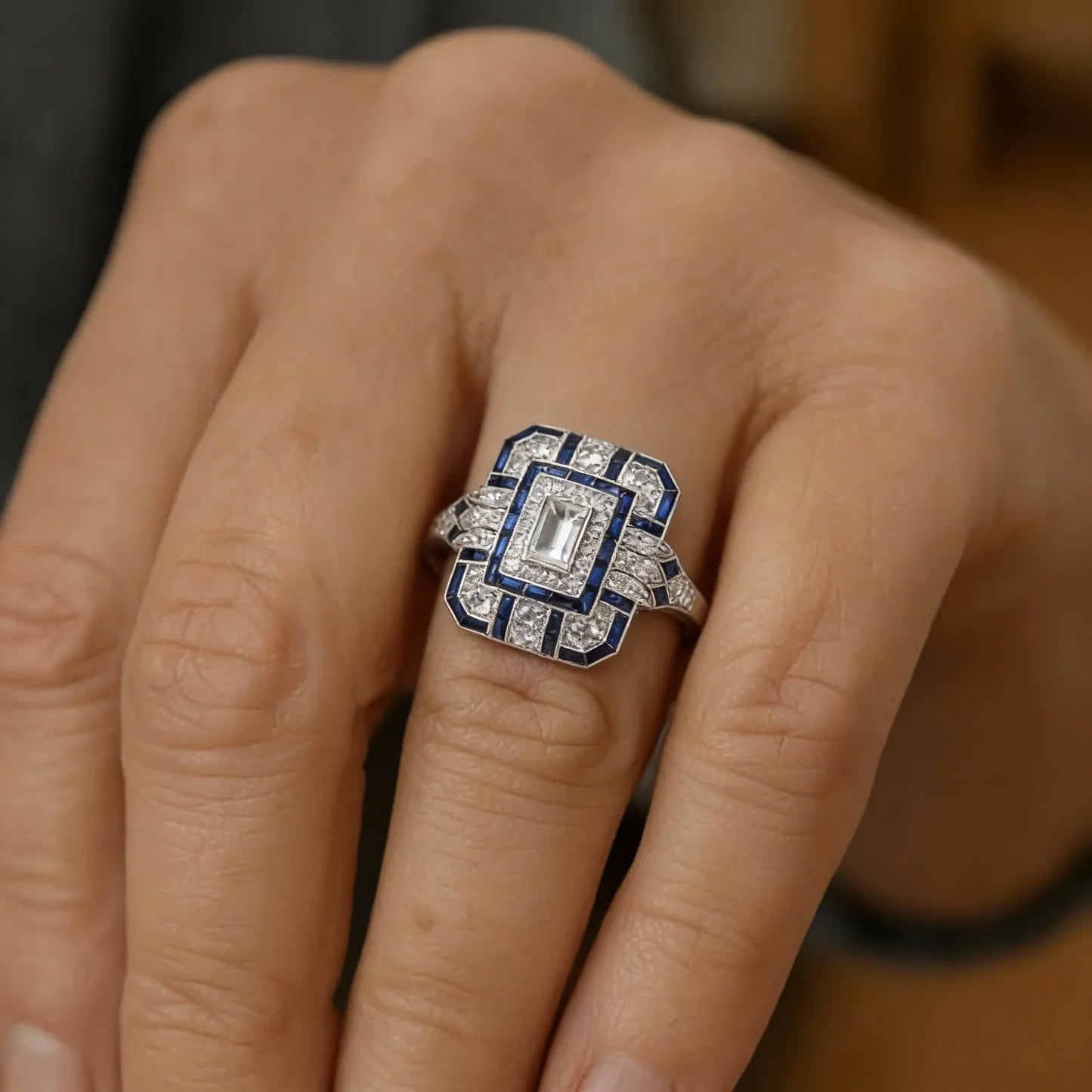 Vintage-Silberring mit Diamanten und Saphiren im Art-Deco-Stil