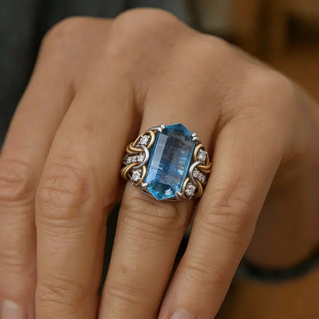 Vintage-Ring mit blauem Topas/Aquamarin-Stein