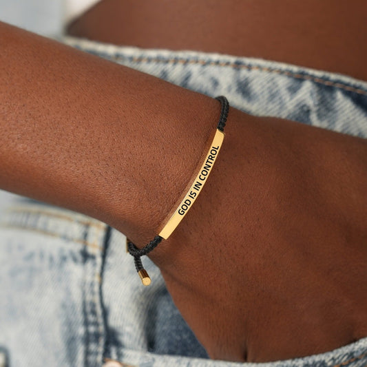 God is in Control | Motivations-Armband mit Botschaft