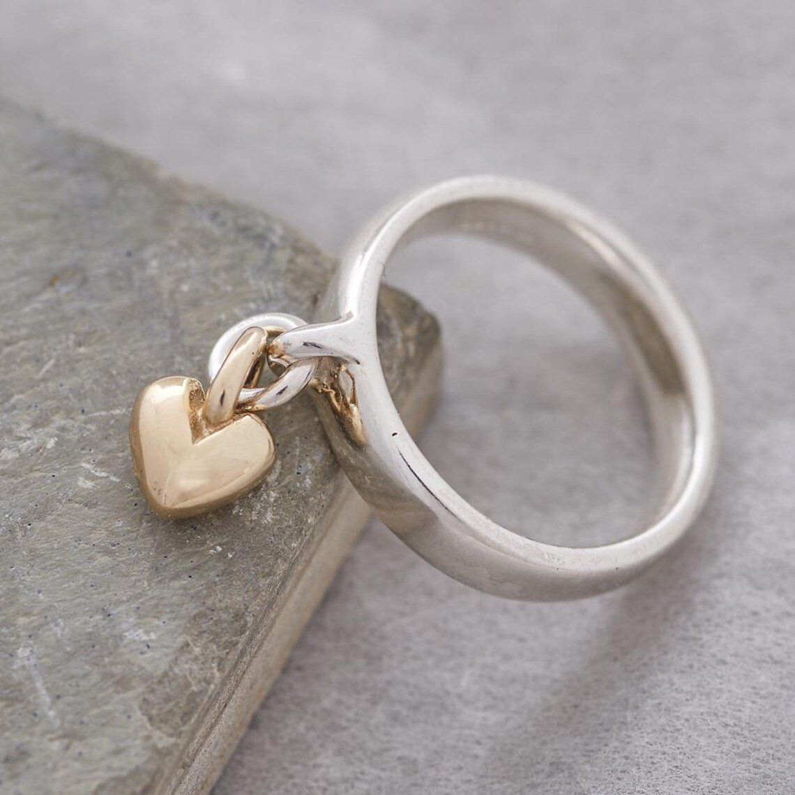 Vintage Ring mit Herzanhänger