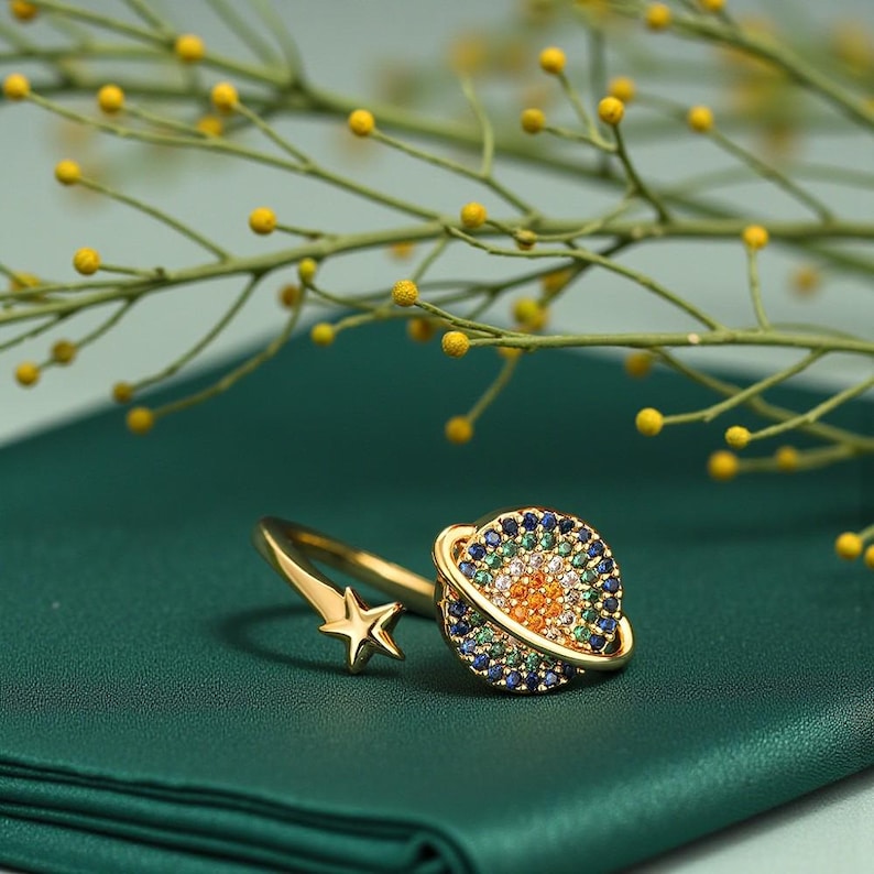 Golda | Planet-Drehring