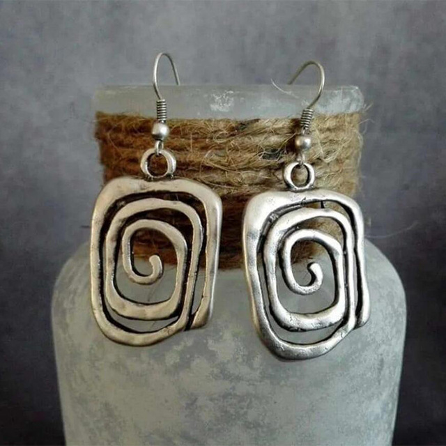 Boho Spiral Ohrhänger mit Antik-Finish für Damen